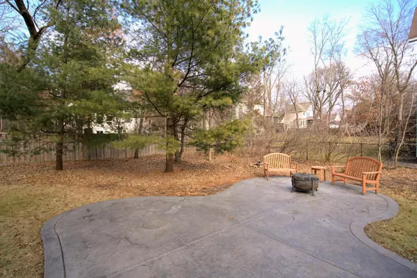 2377 151st AVE NW, Andover, MN 55304