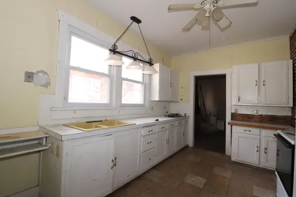 317 W 6th ST, Fulton, MO 65251