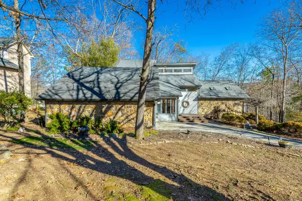 1406 Fore Winds Hill, Ooltewah, TN 37363