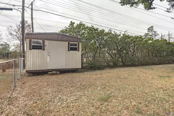 1064 WOODHAVEN ST, Baton Rouge, LA 70815