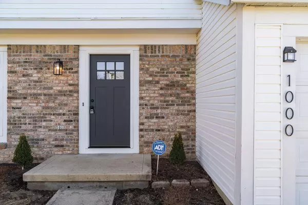 1000 Beaujolais Place, Galloway, OH 43119