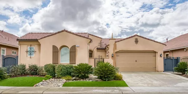 3280 Salem Avenue, Clovis, CA 93619