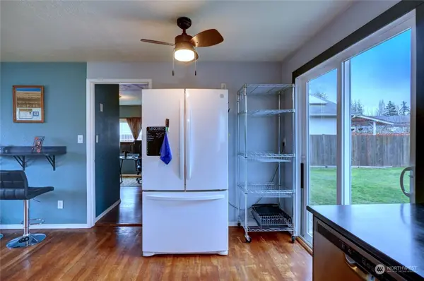 606 E 68th ST, Tacoma, WA 98404