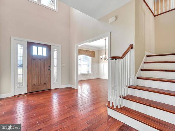 176 SAVANNAH DR, Hummelstown, PA 17036