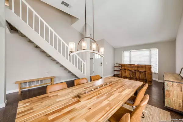 310 HORNBEAN LN, Cibolo, TX 78108-3147