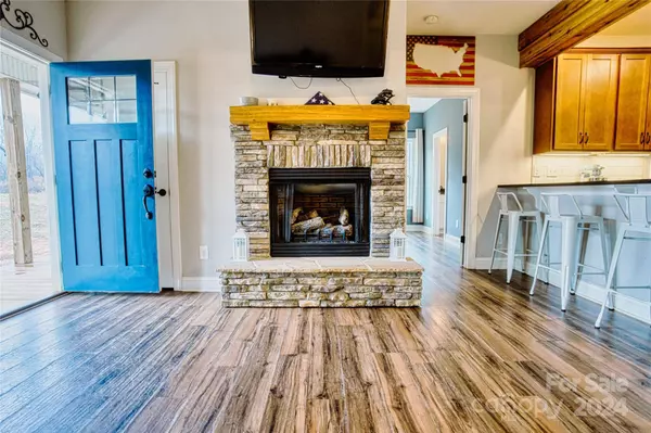 740 Hamrick RD, Shelby, NC 28152