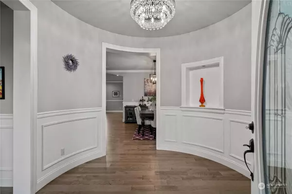 17018 28th ST E, Lake Tapps, WA 98391