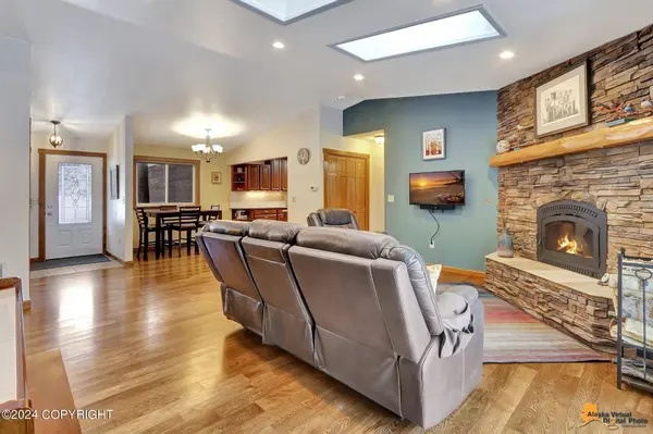 12944 Ridgeview DR, Anchorage, AK 99516