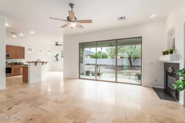 4315 W Hopi Trail, Laveen, AZ 85339