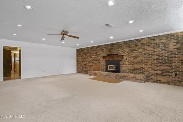 3301 Westerland Drive, Moss Point, MS 39562