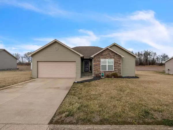 1128 W Cobblefield Drive, Rockport, IN 47635