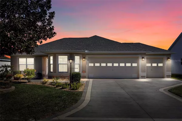 2103 SOUTHFIELD DR, The Villages, FL 32162