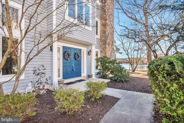 304 SUNSHINE LAKES DR, Voorhees, NJ 08043