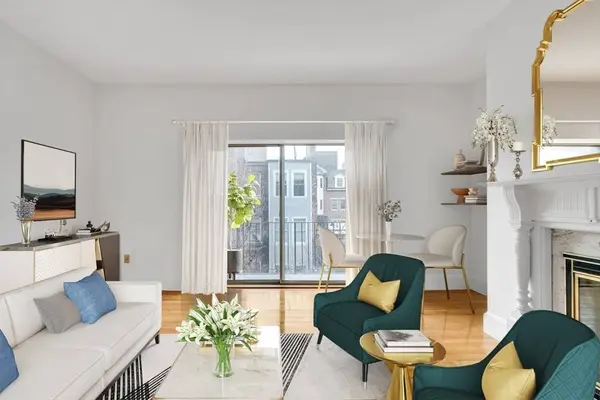 21 Hancock St #3, Boston, MA 02114