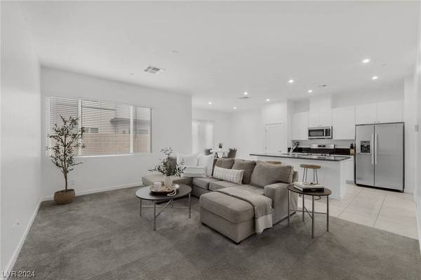 2662 Chance Canyon Street, Henderson, NV 89044