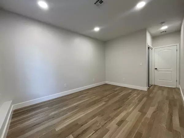 623 38th St #1, Union City, NJ 07087