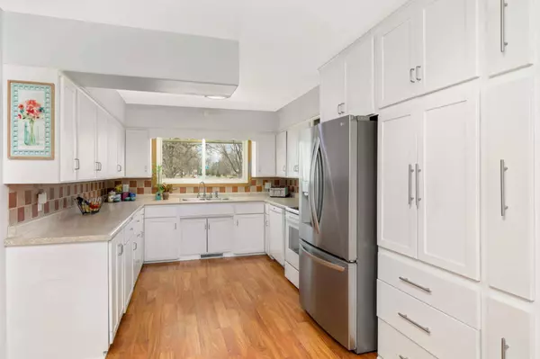 1750 5th ST, White Bear Lake, MN 55110