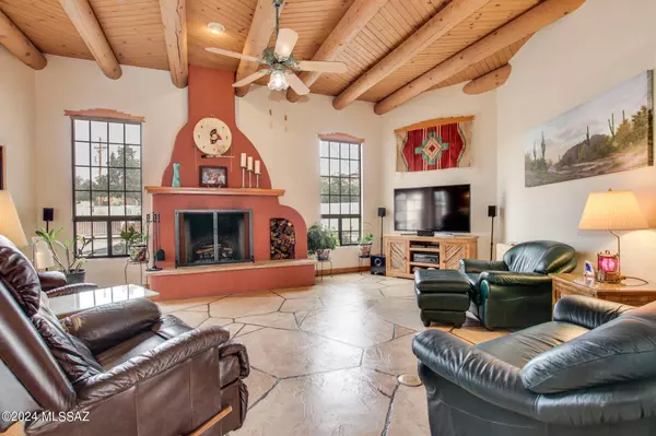 908 W San Martin Drive, Tucson, AZ 85704