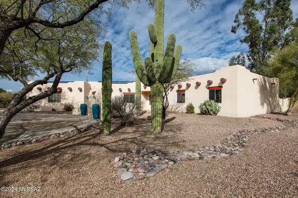 908 W San Martin Drive, Tucson, AZ 85704