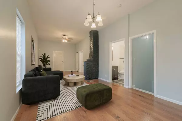 10235 S Wallace ST, Chicago, IL 60628