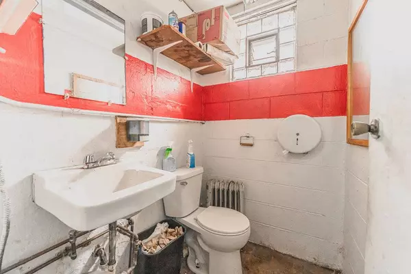 16324 S HALSTED ST, Harvey, IL 60426