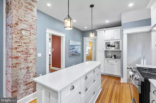 1211 WINCHESTER ST, Fredericksburg, VA 22401