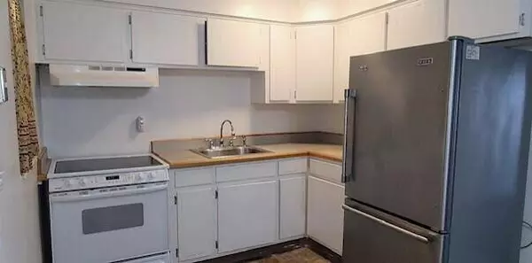 205 W Towne PL, Titusville, FL 32796