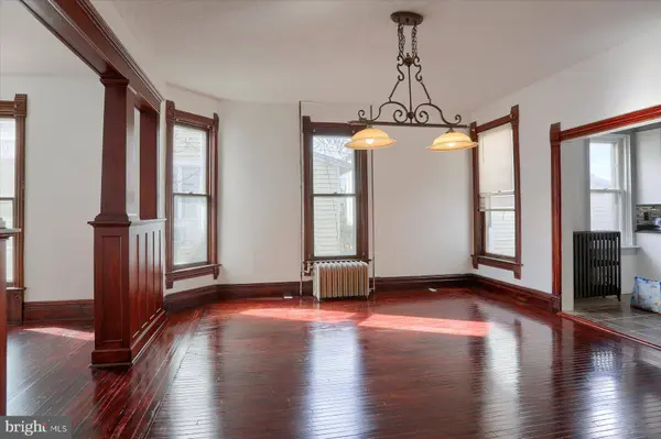 27 W MAIN ST, Elizabethville, PA 17023