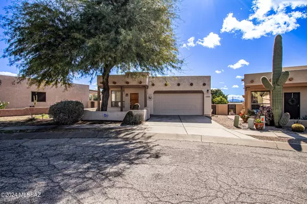 3655 S Escalante Oasis Place, Tucson, AZ 85730