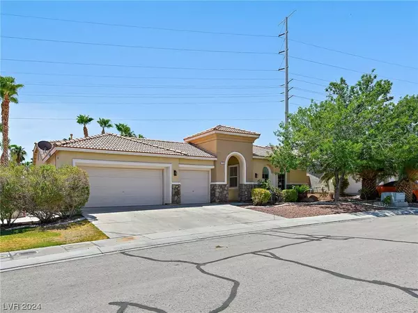 1717 Silent Sunset Avenue, North Las Vegas, NV 89084