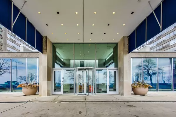 4800 S Chicago Beach Drive #1214N, Chicago, IL 60615