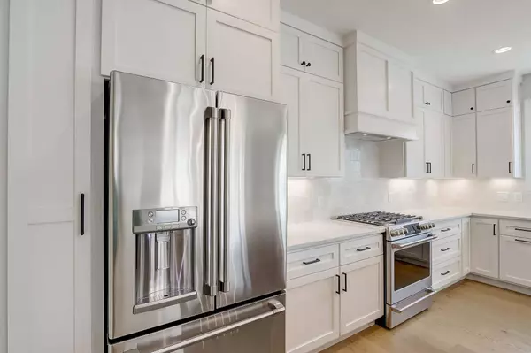 1106 Dolan Avenue, Waunakee, WI 53597