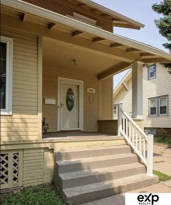 2444 E 45 Avenue, Omaha, NE 68104
