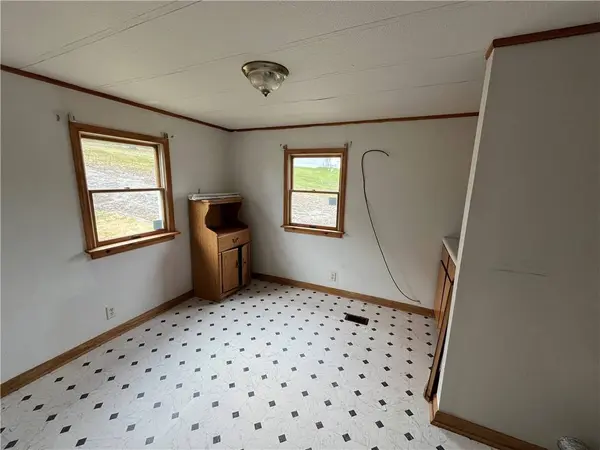 215 Glade Run Road, Carmichaels, PA 15320