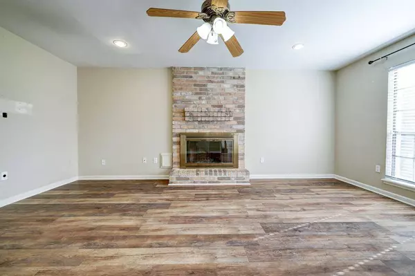 18746 Shannon Glen LN, Houston, TX 77084