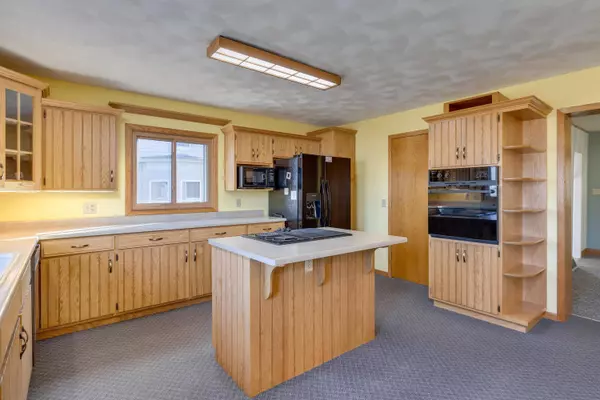 257 Center Street, Randolph, WI 53956