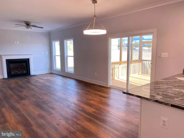 9422 LOVETT LN, Unionville, VA 22567