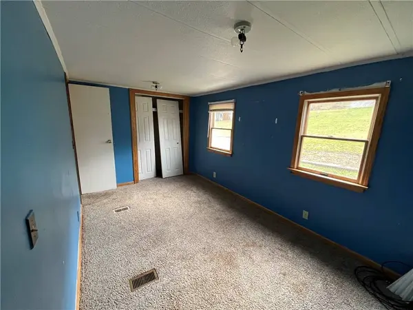 215 Glade Run Road, Carmichaels, PA 15320