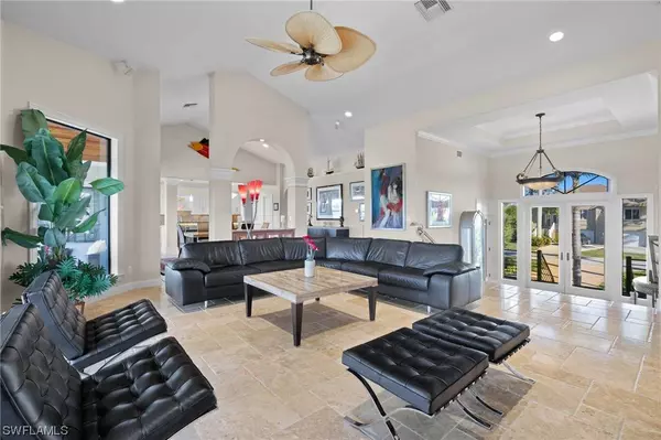 840 Birdie View PT, Sanibel, FL 33957