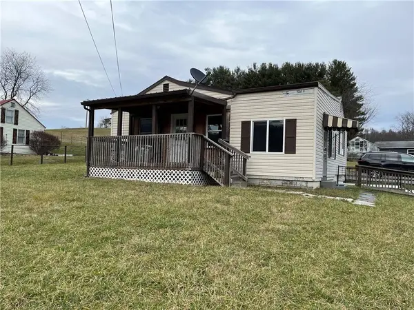 494 N Eighty Eight Road, Carmichaels, PA 15320