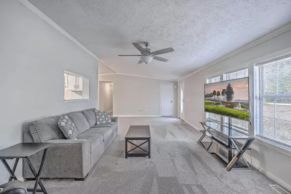 1093 Tobacco Rd, Saint Stephen, SC 29479