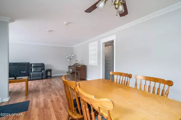 502 PARK Drive, Grand Forks, ND 58201