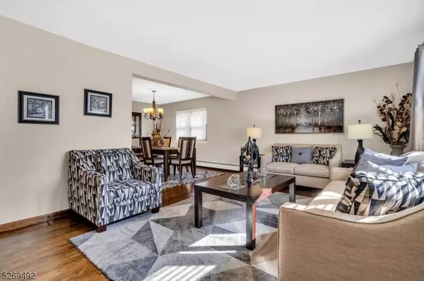 24 Rossmore Pl, Belleville Twp., NJ 07109