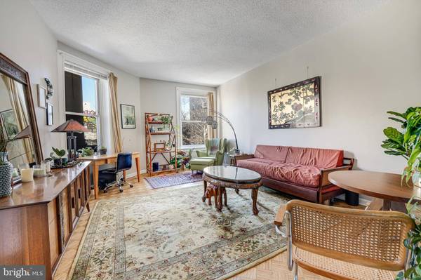 1851 COLUMBIA RD NW #202, Washington, DC 20009