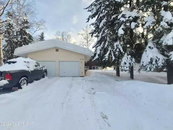 4253 PINNACLE CIR #20, Anchorage, AK 99504