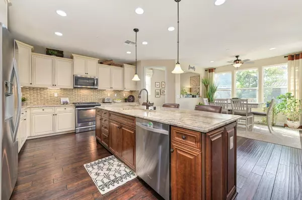 1352 Grand Junction WAY, Roseville, CA 95747