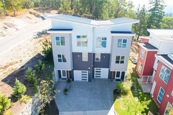 1800 Summerhill Pl #107, Nanaimo, BC V9S 0C7