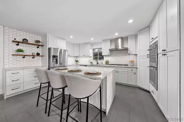 5325 Diane Ave, San Diego, CA 92117