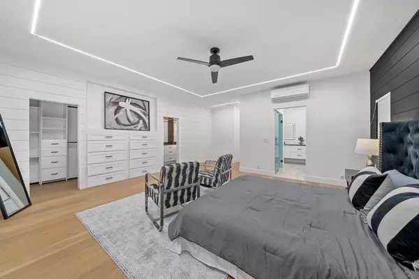 5325 Diane Ave, San Diego, CA 92117