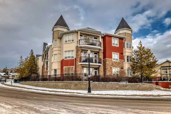 26 Val Gardena VW SW #354, Calgary, AB T3H5Z5